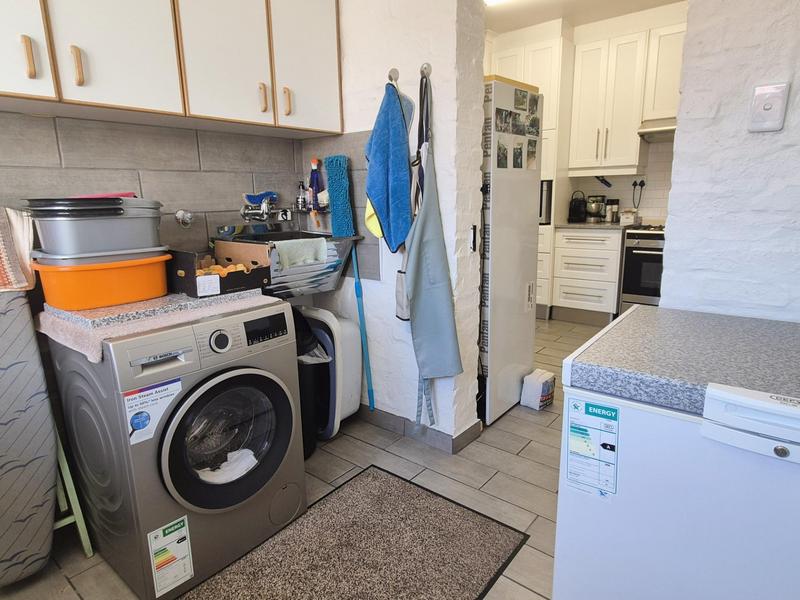 3 Bedroom Property for Sale in Kleinbaai Western Cape